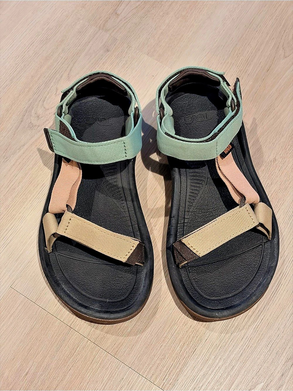 Teva Hurricane XLT2 Sandals (Basil / Maple Sugar) - Women’s Size 6